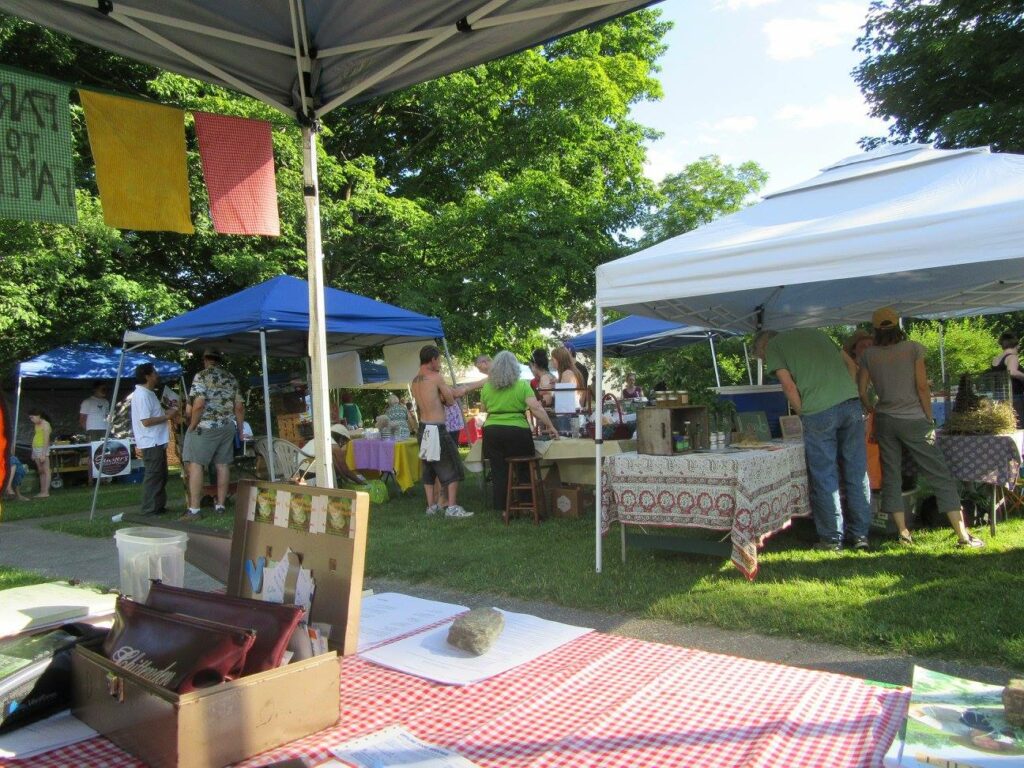 Greater Falls Farmers Market typical scene